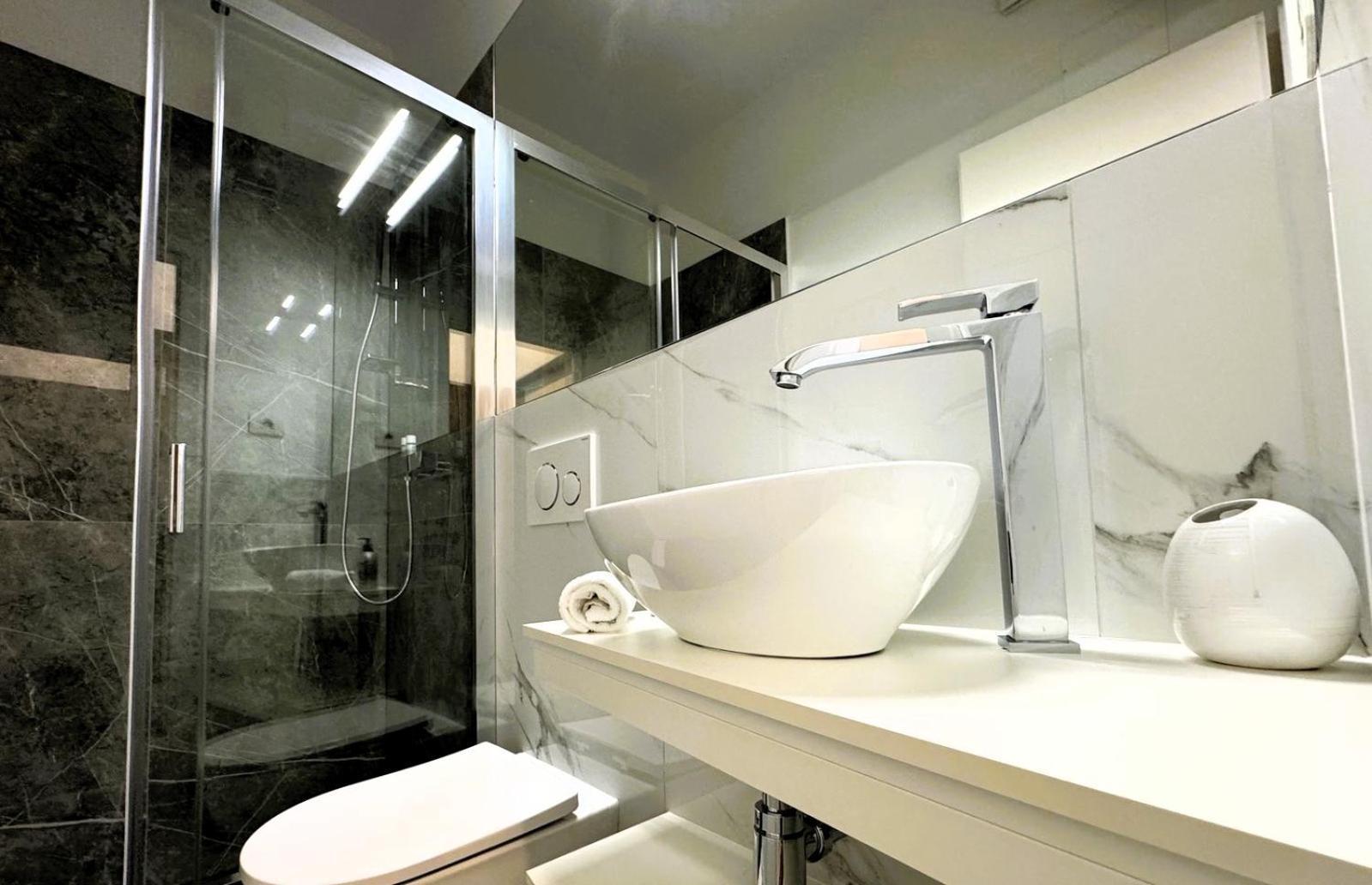 Apartments & Rooms Artemus Belveder Koper Extérieur photo